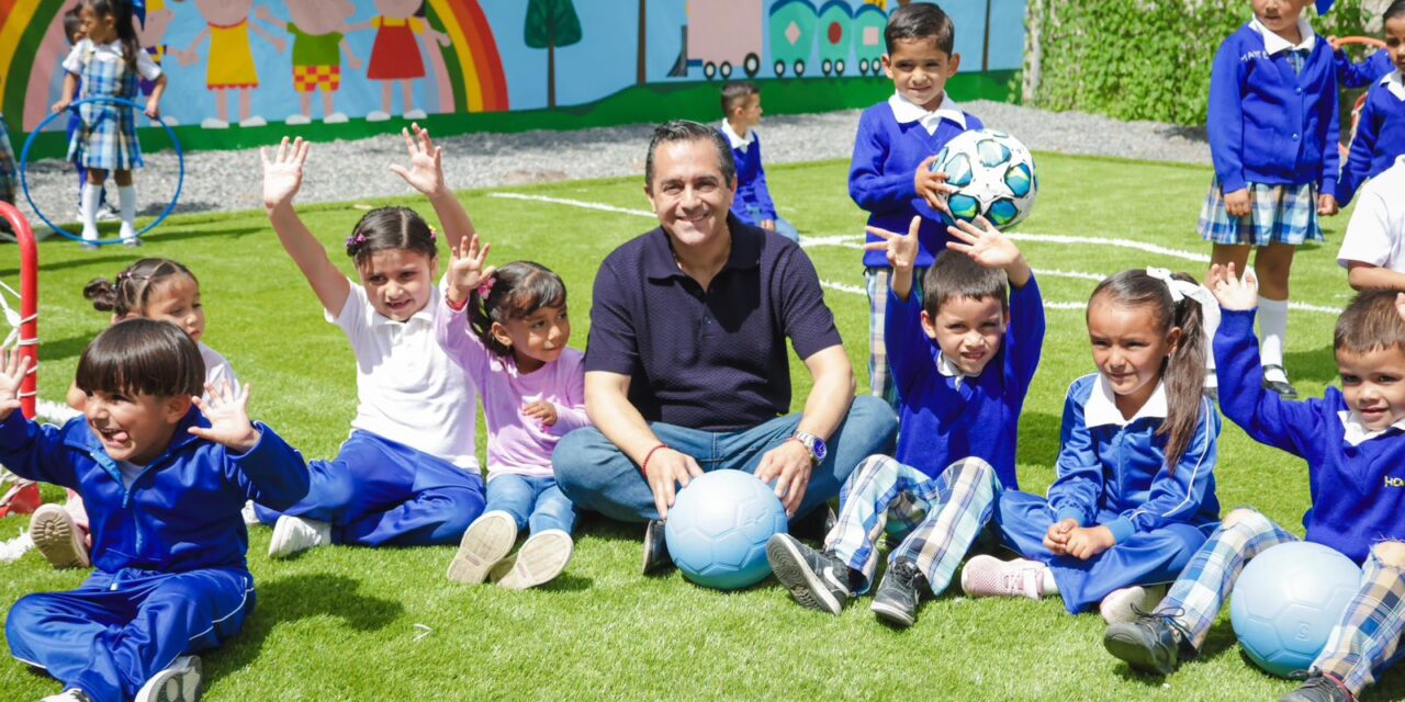 Entregan cancha a Jardín de Niños en San Francisco del Rincón