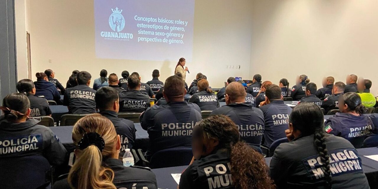 Arranca formación de Unidades Policiales Especializadas de Género en Guanajuato