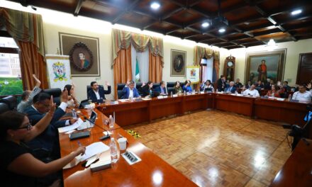 En León garantizan adopción de perros K9 y caballos