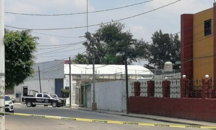 Balazos en San Antonio, ¿Intento de asalto o detención por andar sin casco?