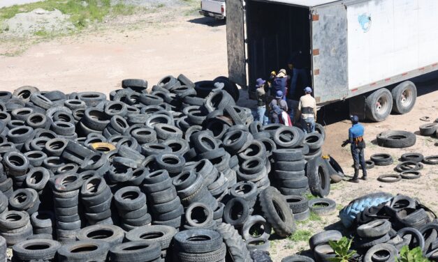 En Purísima del Rincón llevan llantas a reciclaje
