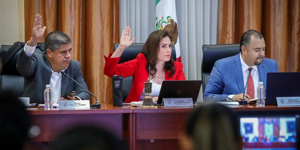 Llevarán mil 200 calentadores solares a hogares de León