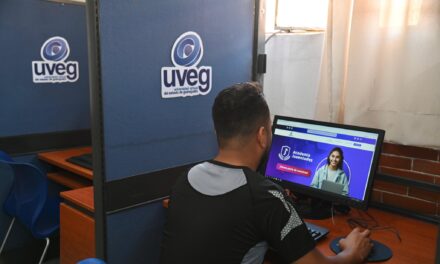 Termina tu preparatoria en 1 año con la UVEG