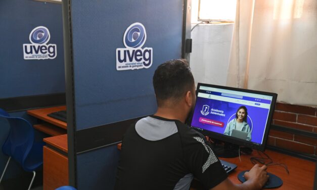 Termina tu preparatoria en 1 año con la UVEG