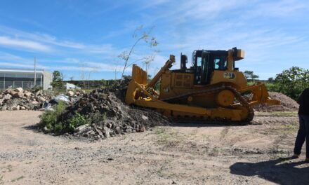 Nuevo tractor para relleno sanitario de Purísima