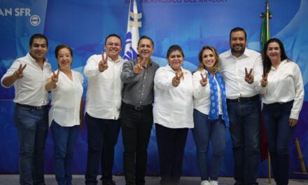 Lucía Díaz y Toño Navarro buscan dirigencia PAN San Francisco del Rincón