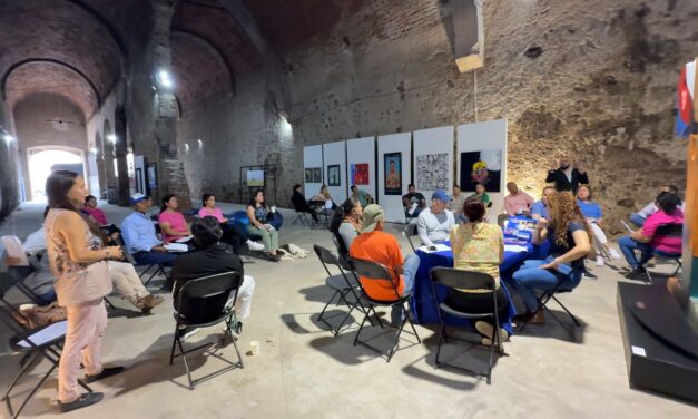 Capacitan a sector turístico de Purísima