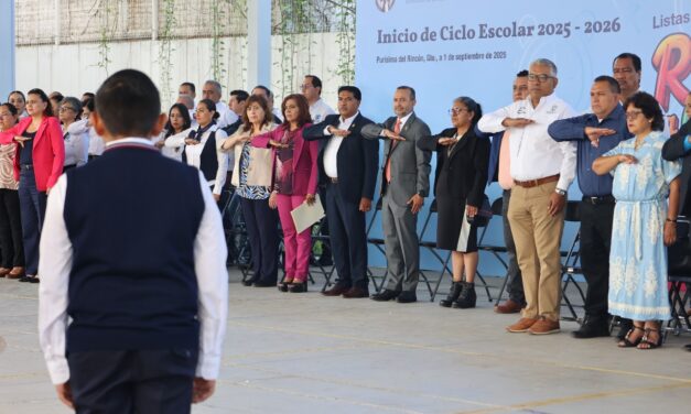 Más de 21 mil estudiantes regresan a clases en Purísima del Rincón