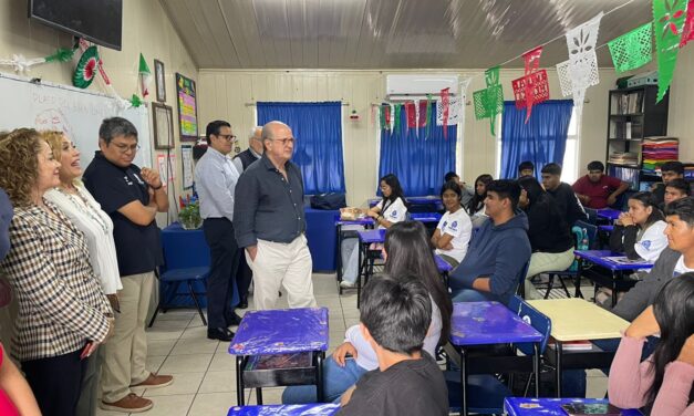 Más de 3 mil estudiantes se inscriben a nuevo bachillerato integral