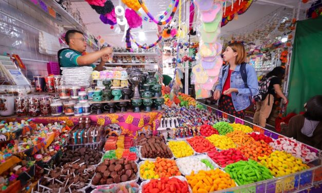 Arranca Feria del Alfeñique León 2025