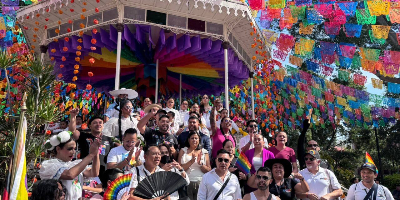 Marcha comunidad LGBTQ+ en Purísima del Rincón