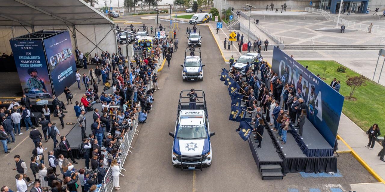 Libia Dennise firma convenios de Seguridad con estados vecinos