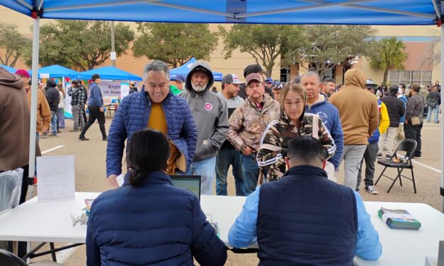 Caravana Migrante es acompañada por autoridades de Guanajuato
