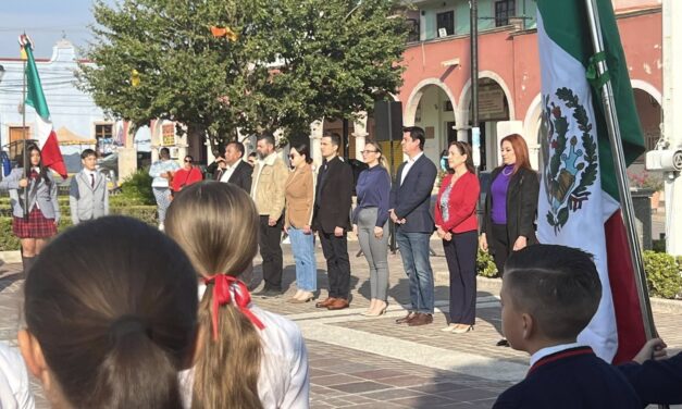 Conmemoran en Manuel Doblado el aniversario de la Carta Magna