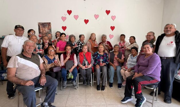 Celebran el Día del Amor y la Amistad en “La Casa del Abuelo Feliz”
