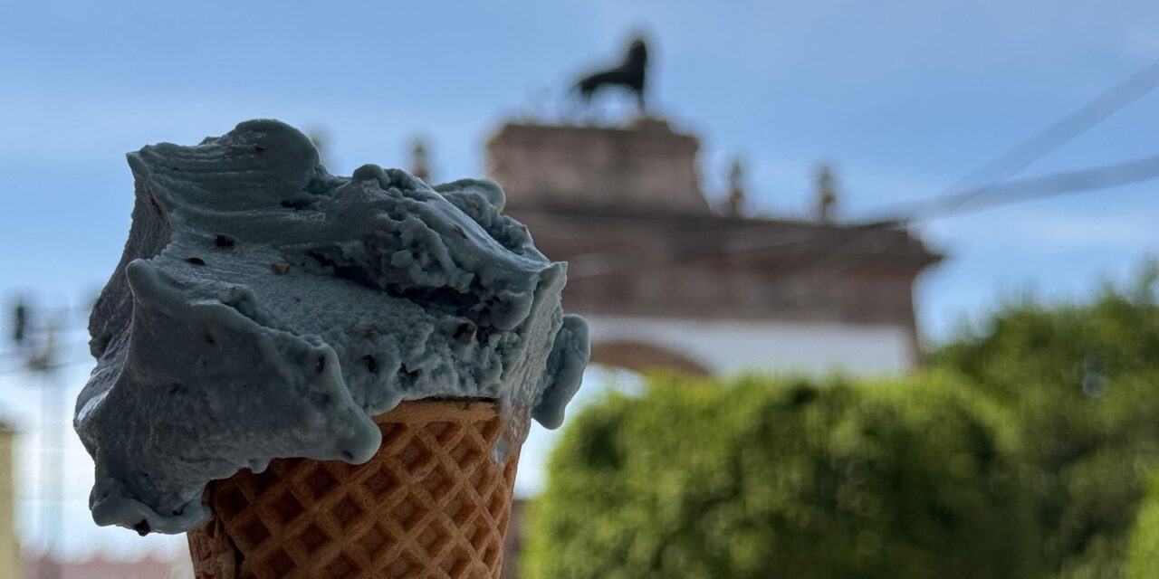 Llega segunda Feria de la Nieve al arco de la calzada, en León