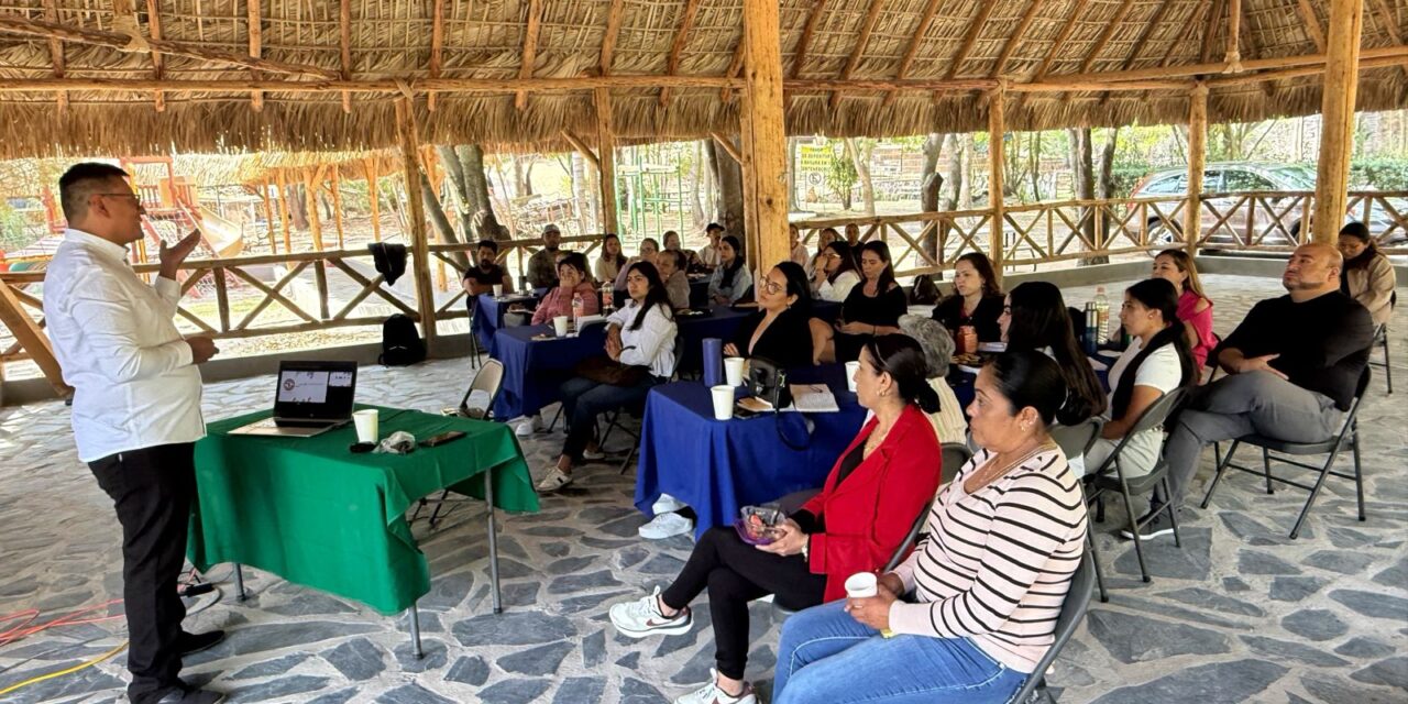 Se capacita sector Hotelero de Purísima del Rincón