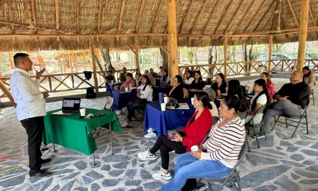 Se capacita sector Hotelero de Purísima del Rincón