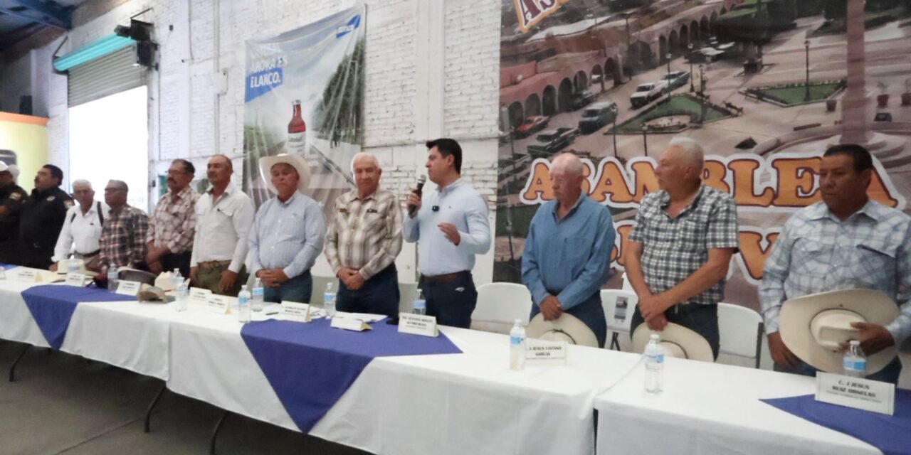 Ganaderos dobladenses participan en Asamblea Anual