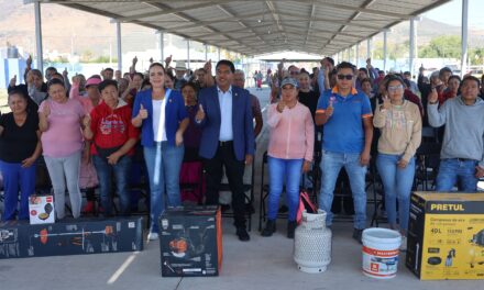 Purísima entrega decenas de apoyos para «Mejoramiento a la vivienda»