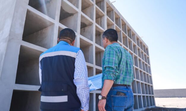 Supervisan avances de nuevo panteón de San Francisco del Rincón
