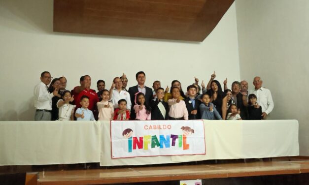 En Manuel Doblado, infantes dialogan con autoridades