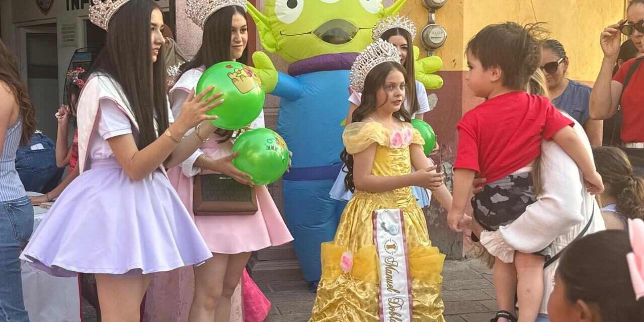 Festejan a las niñas y niños de Manuel Doblado