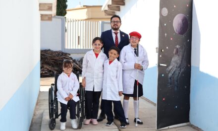 Niñas y niños de USAER se convierten en guías del universo