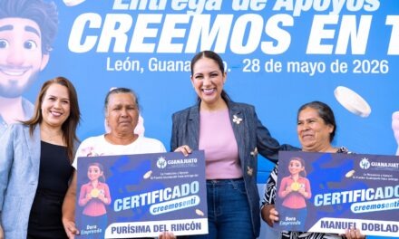 Libia Dennise entrega apoyos «Creemos en Ti»
