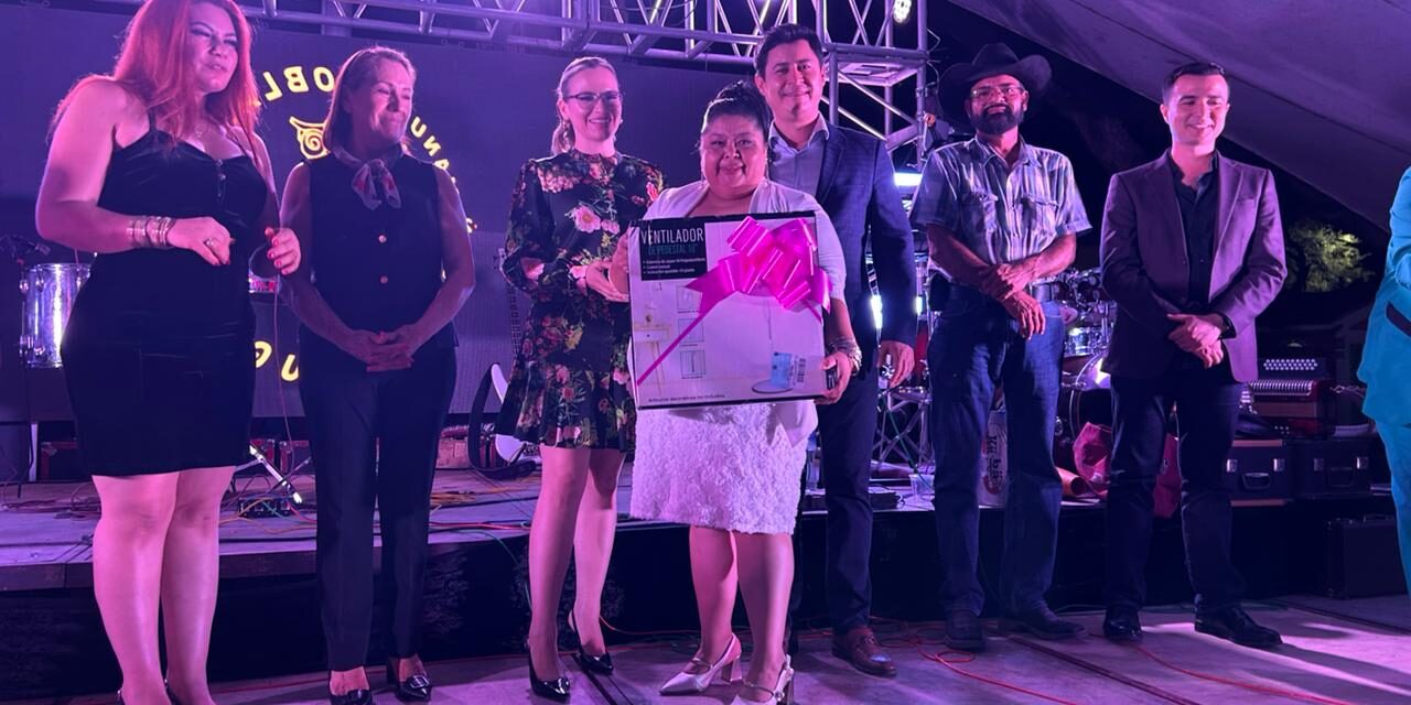 Agradecen la labor de las y los maestros en Manuel Doblado