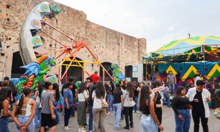 Purísima Celebra el Día del Estudiante