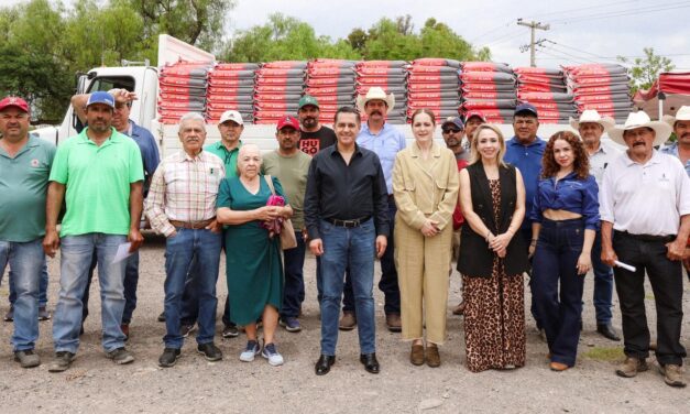 Fortalecen campo de San Francisco del Rincón con semilla certificada