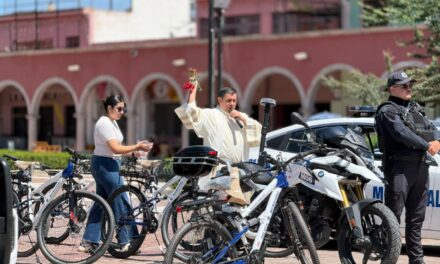 Entregan unidades de seguridad en Manuel Doblado