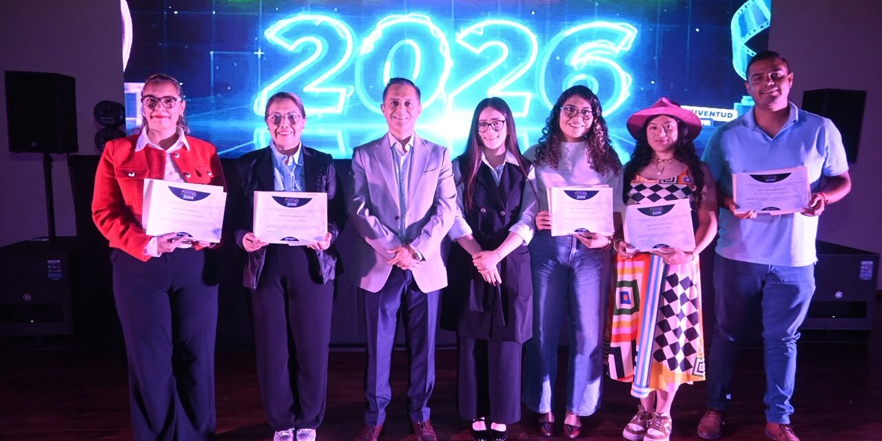 Reconocen a jóvenes destacados de San Francisco del Rincón