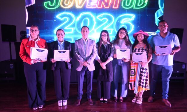 Reconocen a jóvenes destacados de San Francisco del Rincón