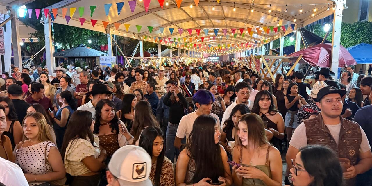 19 mil personas asisten a Feria de la Nuez y el Membrillo
