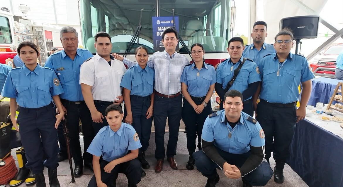 Entregan motobomba a bomberos de Manuel Doblado
