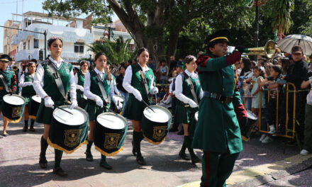 Miles de purisimenses desfilan por aniversario 216 de la Independencia
