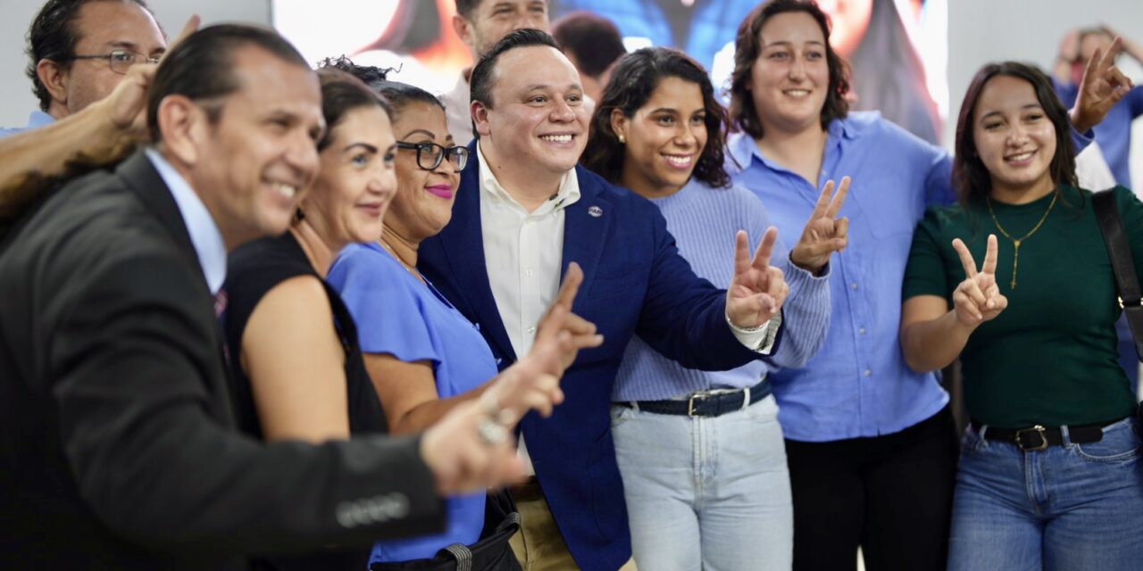 Toño Navarro busca unir al panismo de San Francisco del Rincón