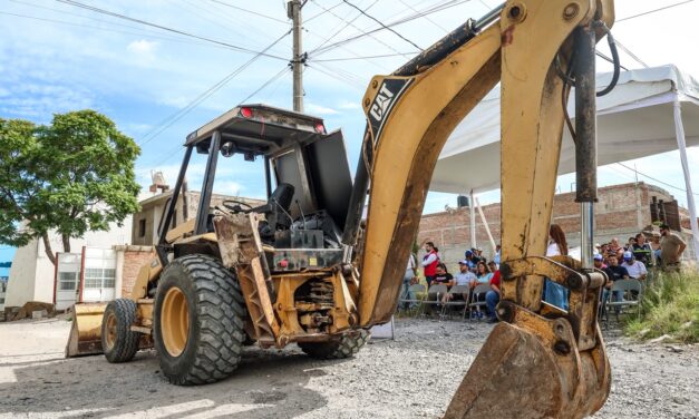 Arrancan obras en comunidades de San Francisco del Rincón