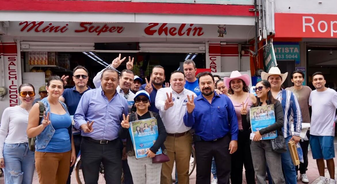Toño Navarro lleva a las calles su compromiso