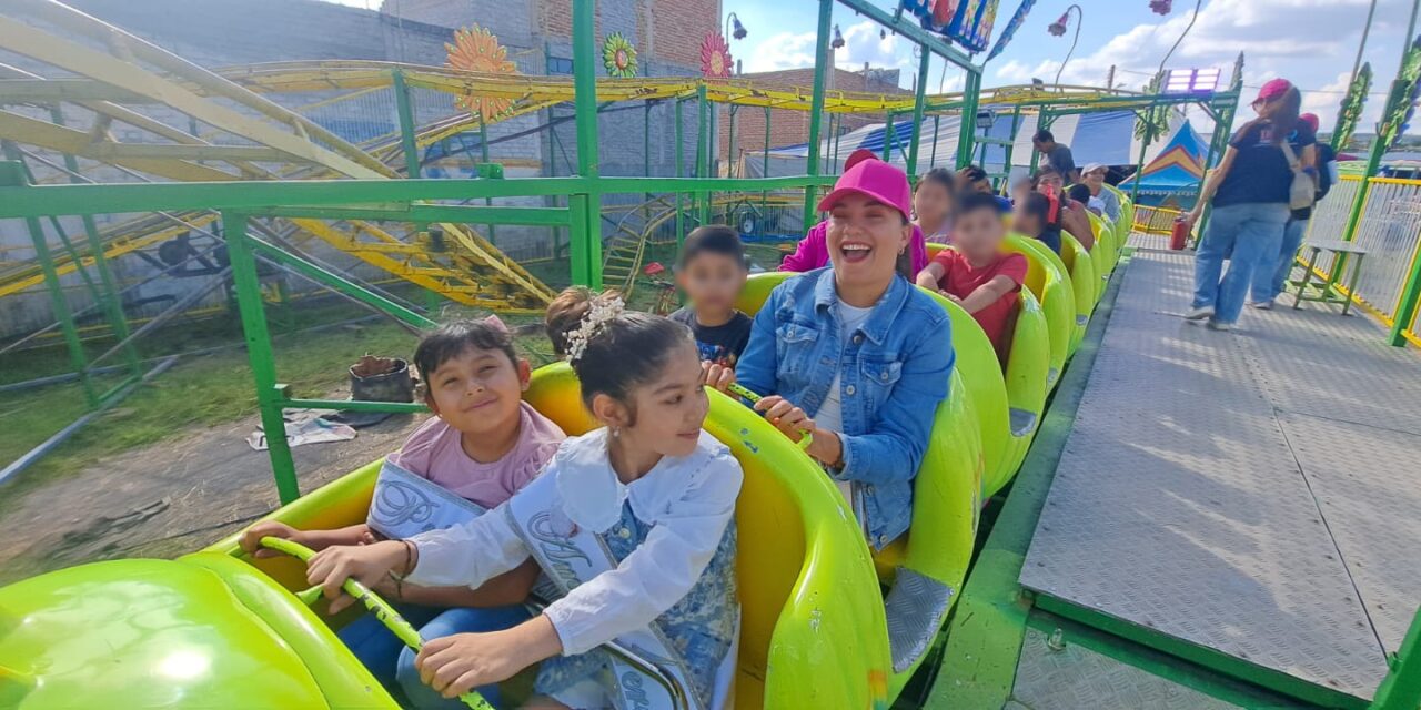 Niñas, niños y adolescentes disfrutan gratis de la Feria de Purísima del Rincón