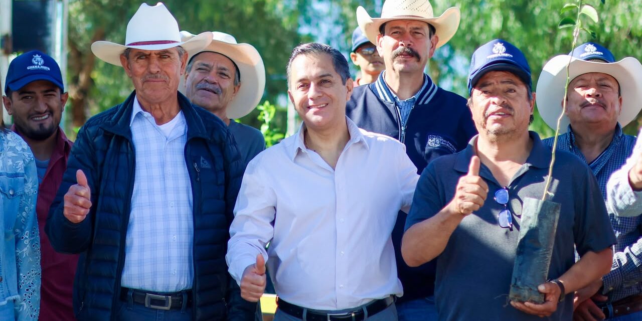 Apoyan a decenas de campesinos de San Francisco del Rincón